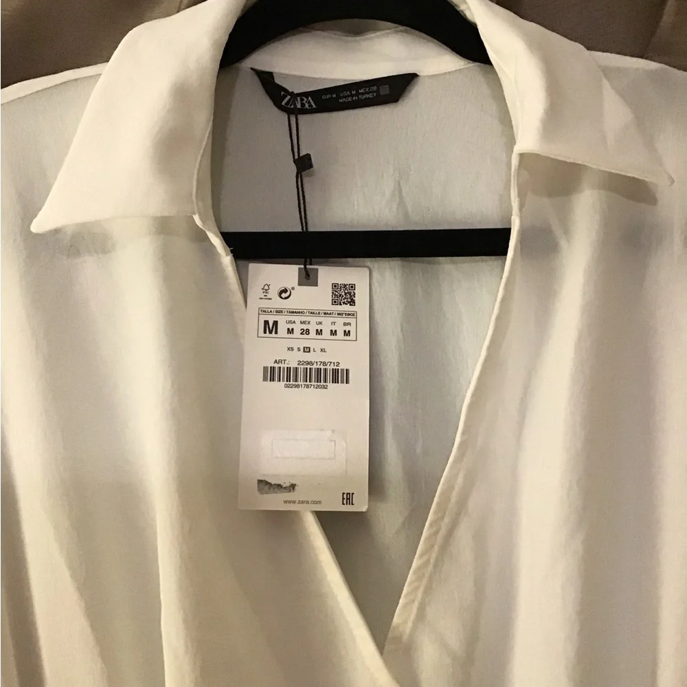 Zara white wrapped belted pleated gorgeous midi dress - Picture 4 of 4